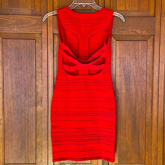 FOREVER 21 CHERRY RED BODYCON CUTOUT DRESS W/STRIPE PATTERN ~ SMALL - Picture 5 of 10